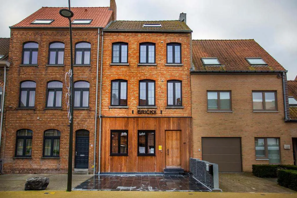 Buiten bij Brickx